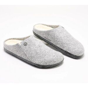 Birkenstock Slippers for Women - Poshmark display picture 3